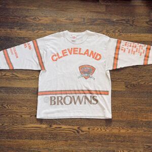 Nfl Men's White and Cream T-shirt